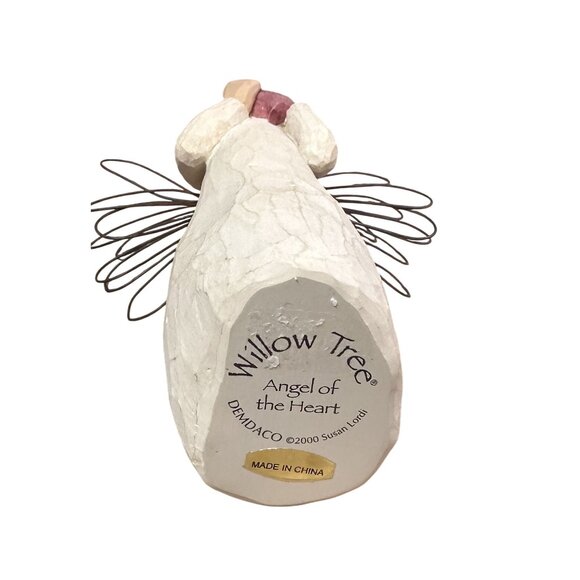 Willow Tree Angel of the Heart (Small) Angel Sculpted Figure 26024 DEMDACO - Picture 5 of 9